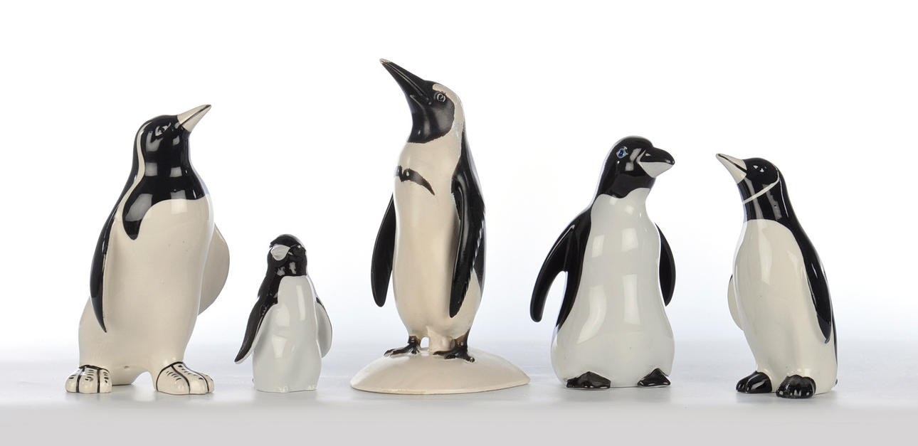 EINE GRUPPE VON 5 PINGUINEN. Olika material och fiducials.