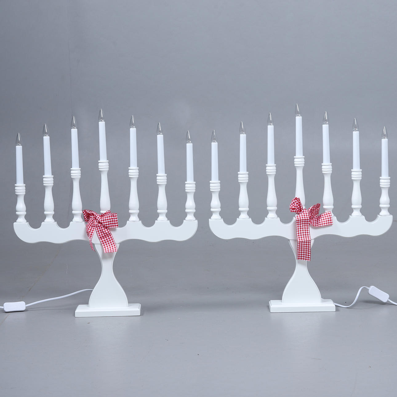 ADVENTSLJUSSTAKAR, ett par, trä, Markslöjd Intertrade AB.