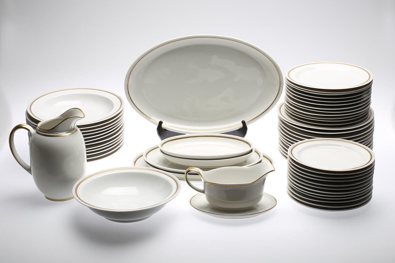 MATSERVIS, 57 delar, porslin, Arzberg (Bavaria) / Hackefors, 1900-talets mitt.