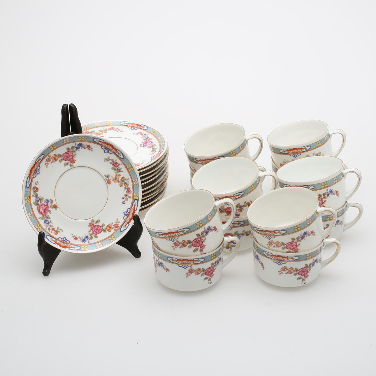 TEKOPPAR med FAT, 24 delar, porslin, Austria.