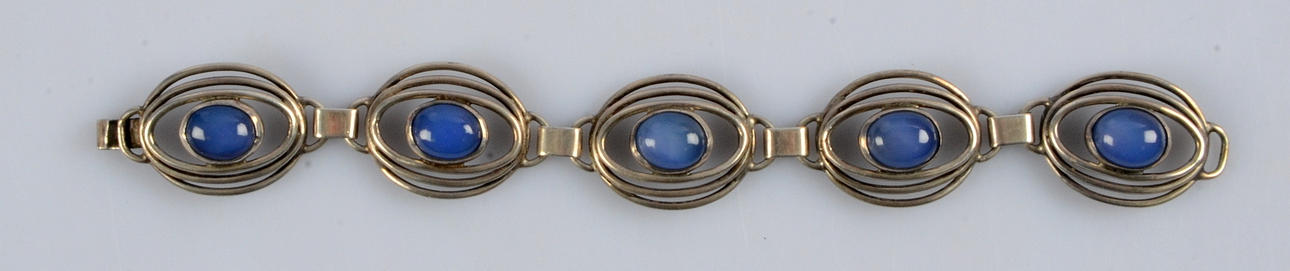 ARMCOLLIER MED KALCEDONER, silver, Gussi, 1956, Malmö.
