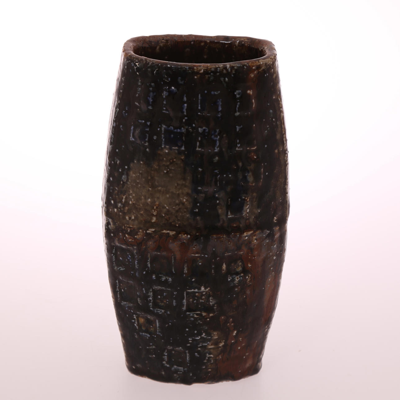 CARL HARRY STÅLHANE. VAS, keramik, signerad C-H Stålhane nr 947 - Rörstrand, 1900-tal.