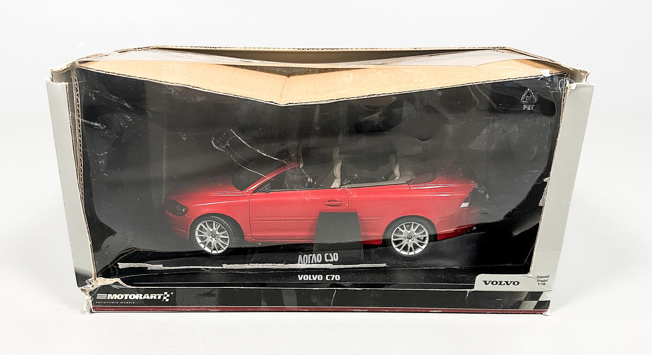 MODELLAUTO, Motorart, Volvo V70, Cabrio, 1:18.