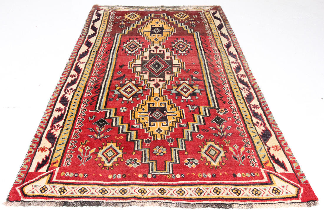 ORIENTALISK MATTA. Shiraz, 245 x 160 cm.