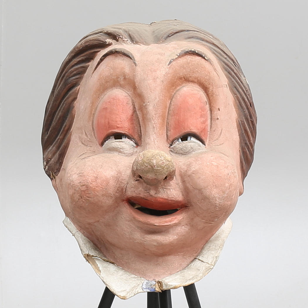 MASK från karnevalsdräkt, 1900-talets mitt.