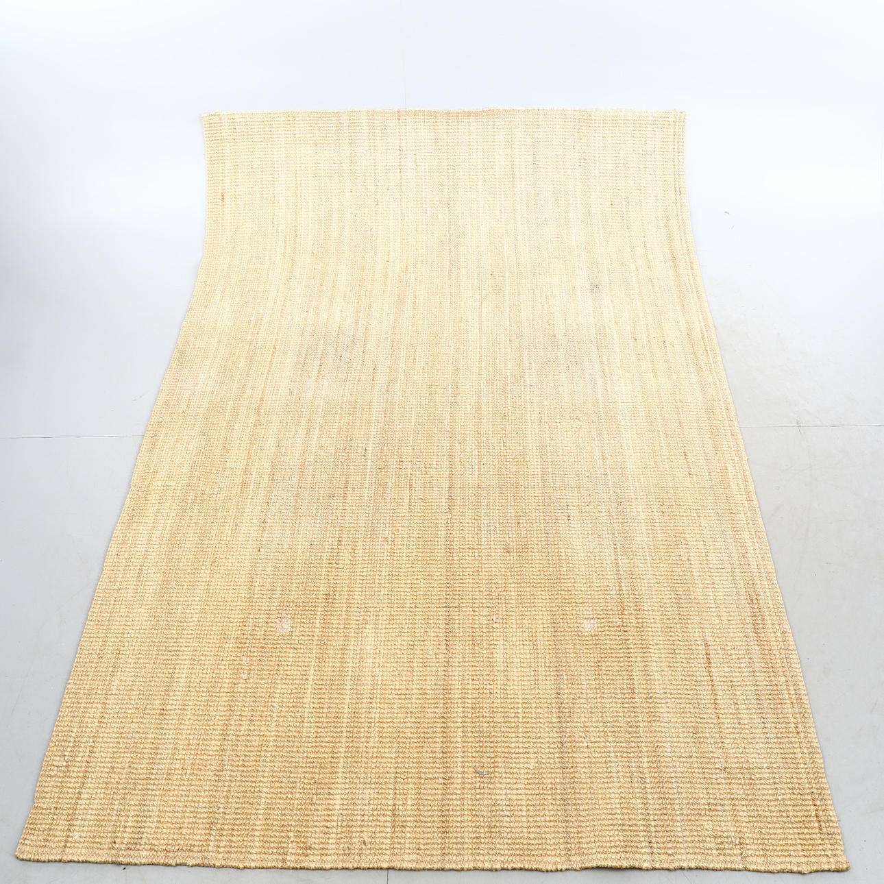 EIN TEPPICH, „Lohals“, IKEA, 300 x 200 cm.