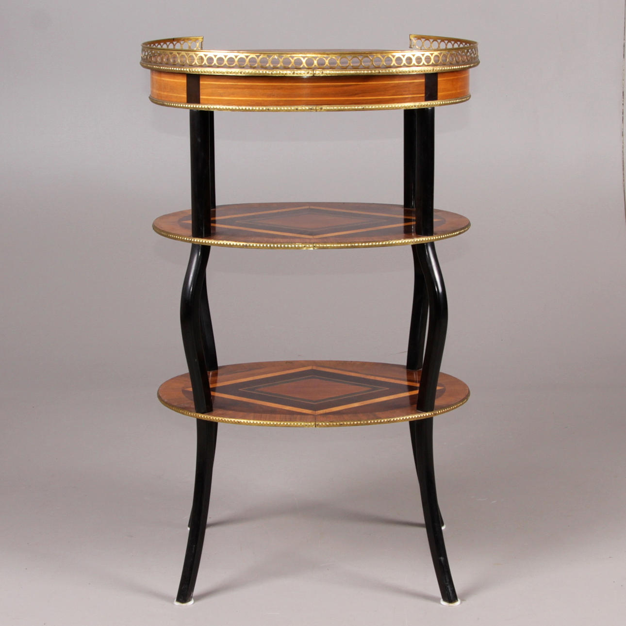 ETAGERE, Louis XVI style, 20th century.