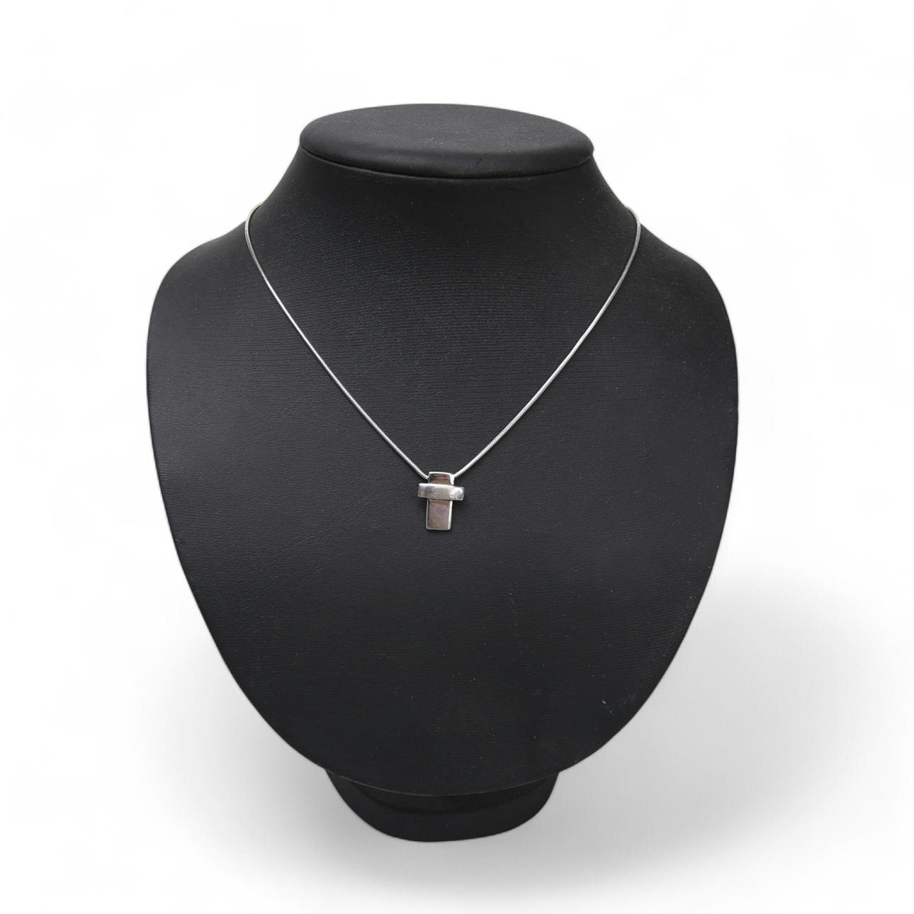 EFVA ATTLING. Halskette mit Anhänger, Sterlingsilber.