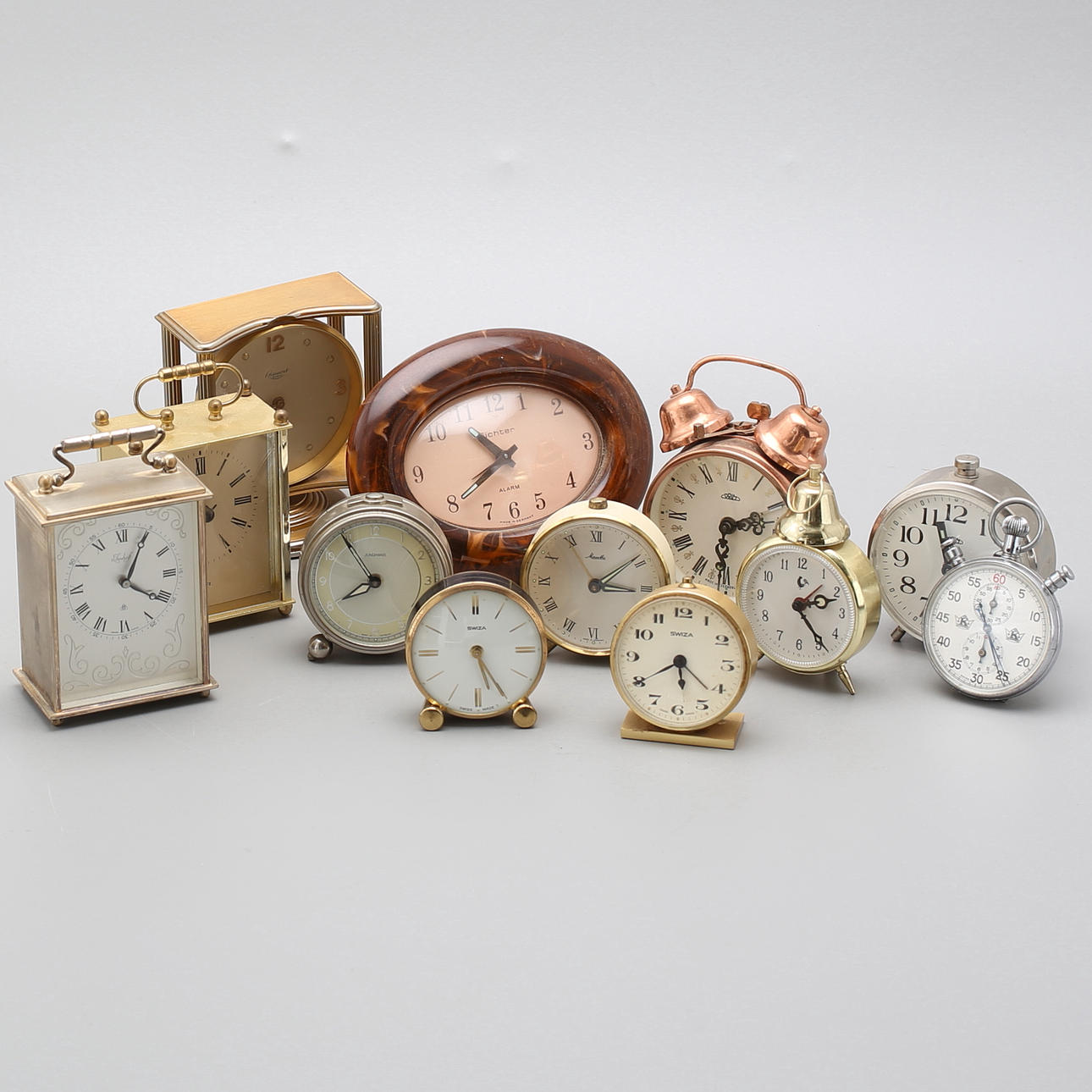 VÄCKARKLOCKOR, 11 st samt 1 STOPPUR, 1900-tal.