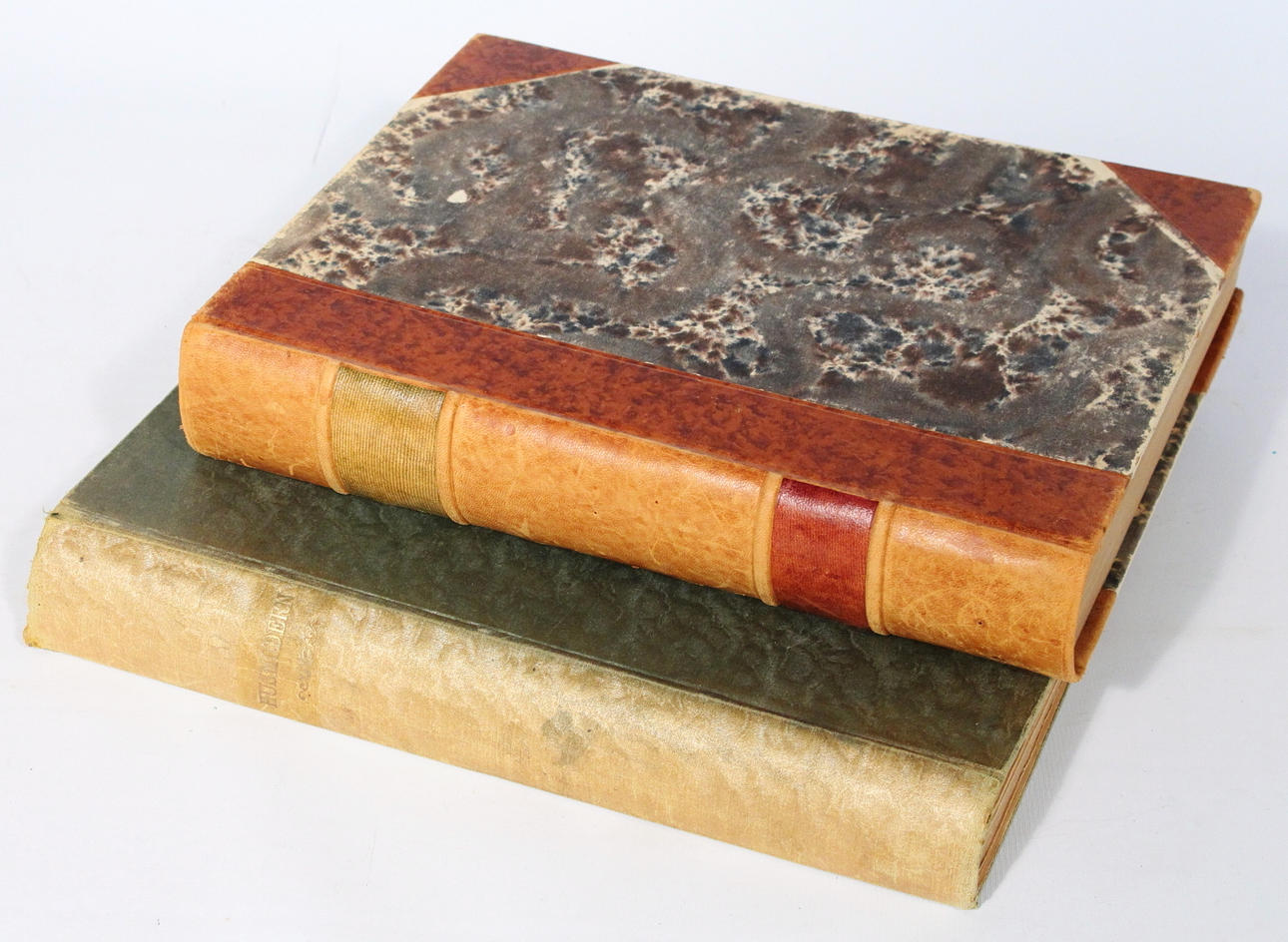 HUSMODERN, inbundna årgångar, 1924 samt 1929.