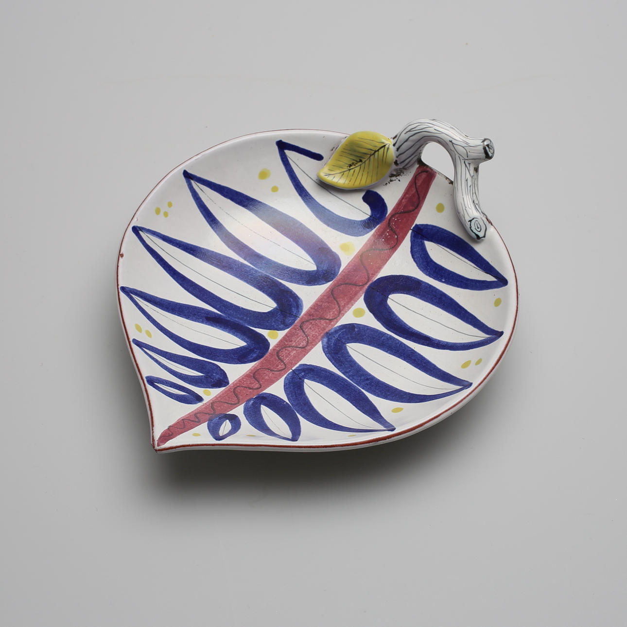 FAT, fajans, lövformat, Stig Lindberg, Gustavsberg Studio.