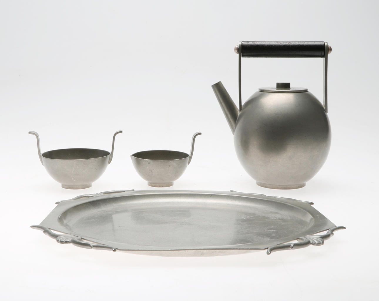 TENNFÖREMÅL, 4 delar, C G Hallberg, 1900-talets första hälft.