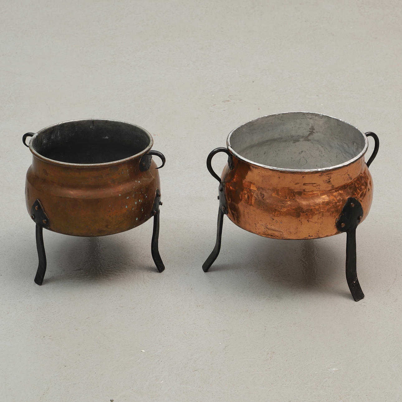COPPER VESSEL, 2 pcs.