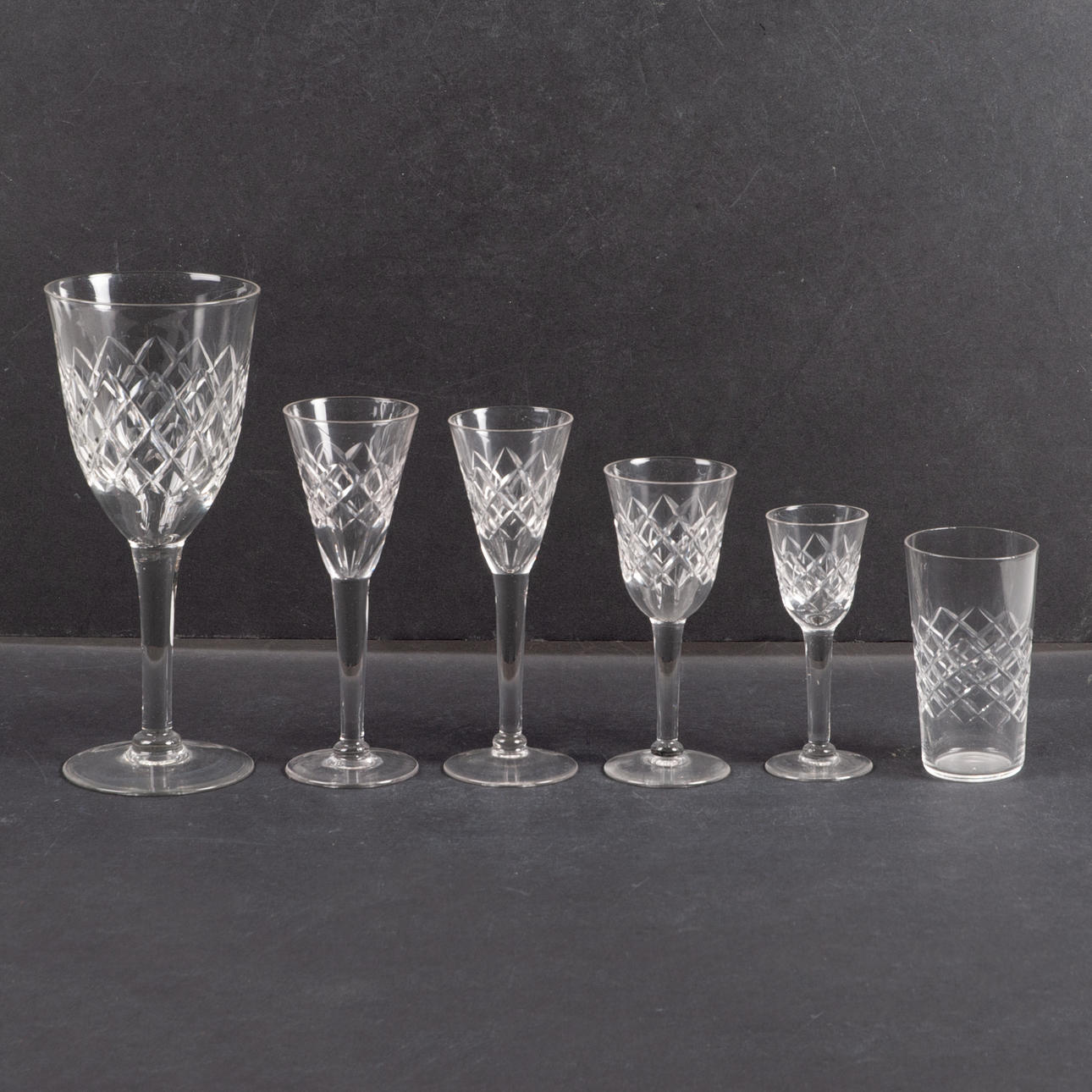 GLASS TABLEWARE, checkered decor type “Brother” 49 pieces.