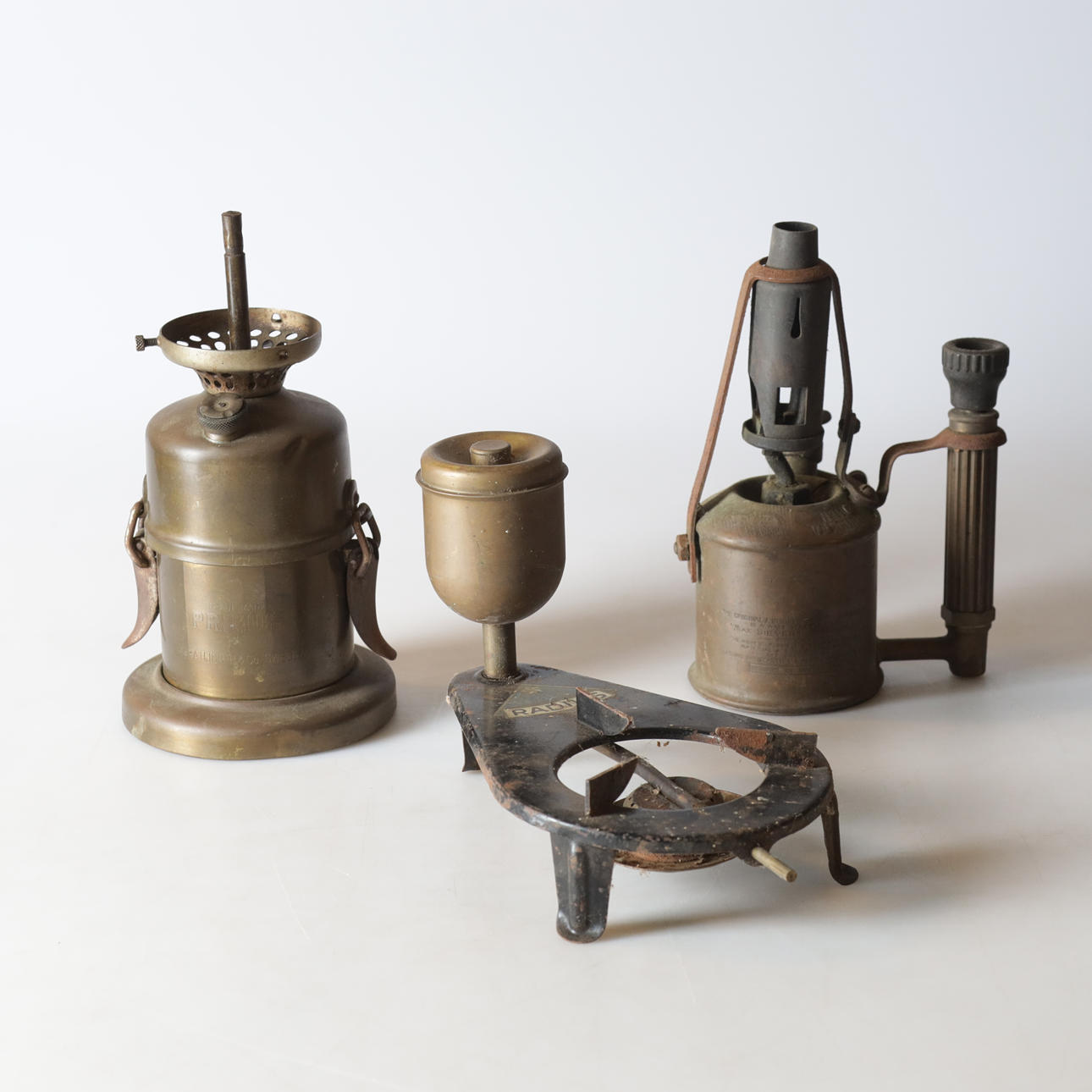 RADIUS & PRIMUS, 3 pieces, 20th century.