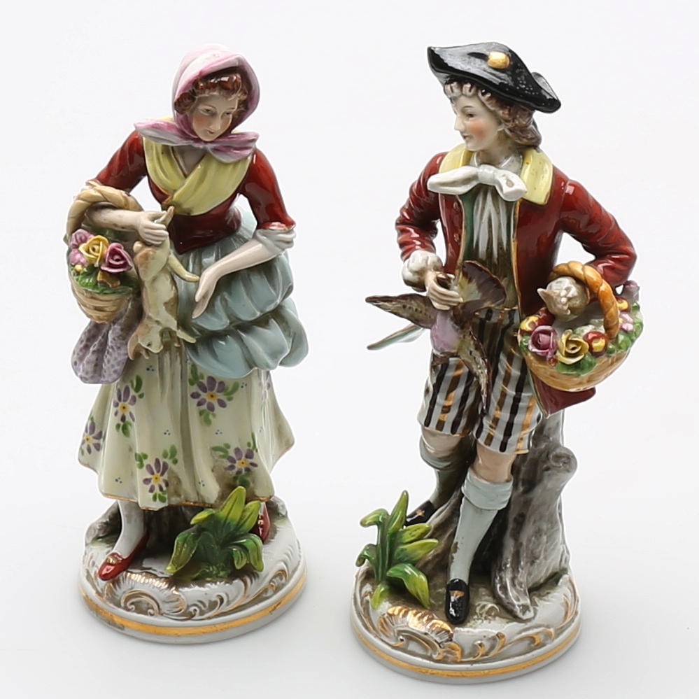 FIGURINER, ett par i porslin. Maruyama made in occupied Japan.