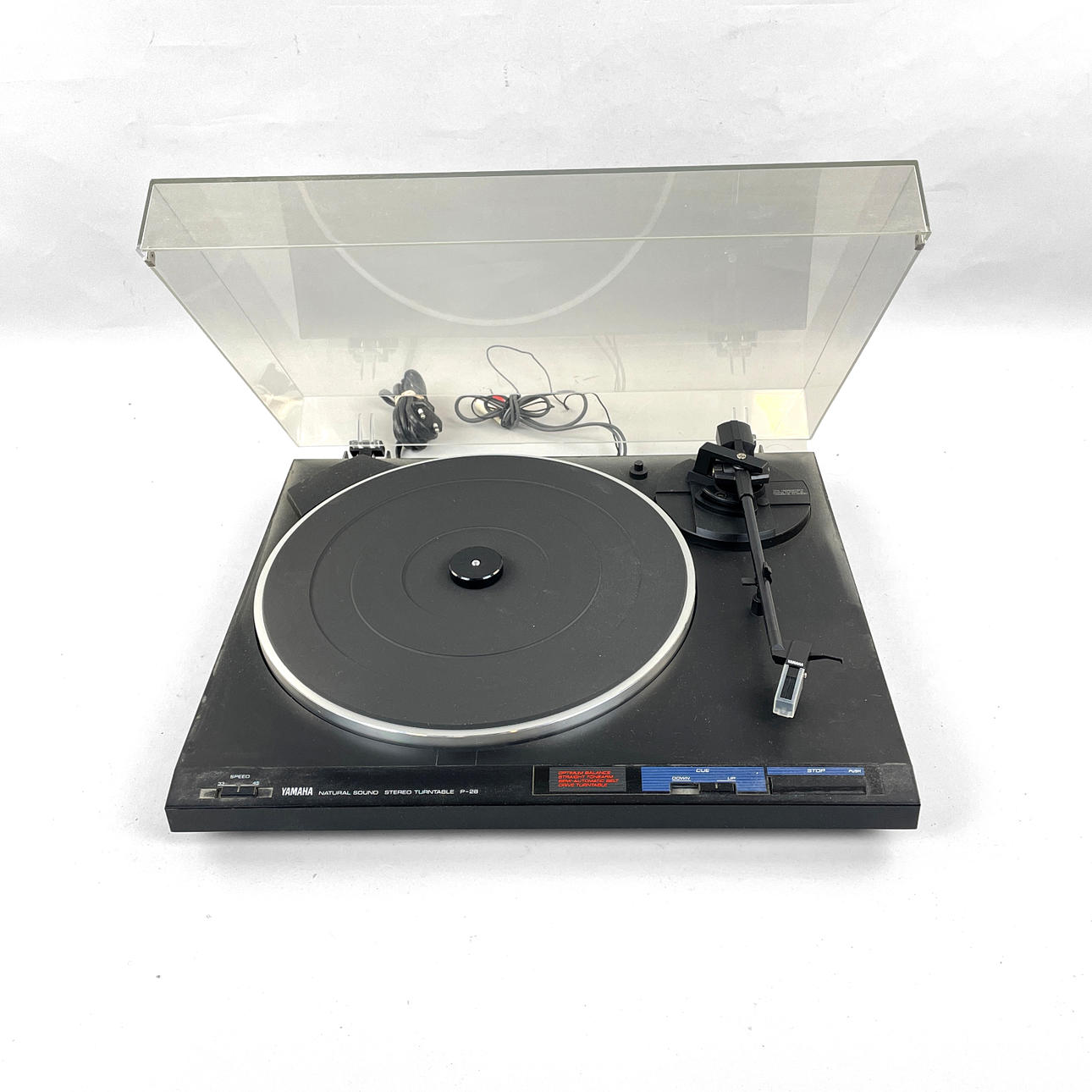 TURNTABLE, Yamaha, P-28.
