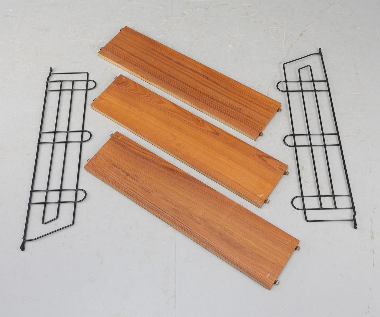 HYLLA, Stringmodell, 1900-talets mitt.