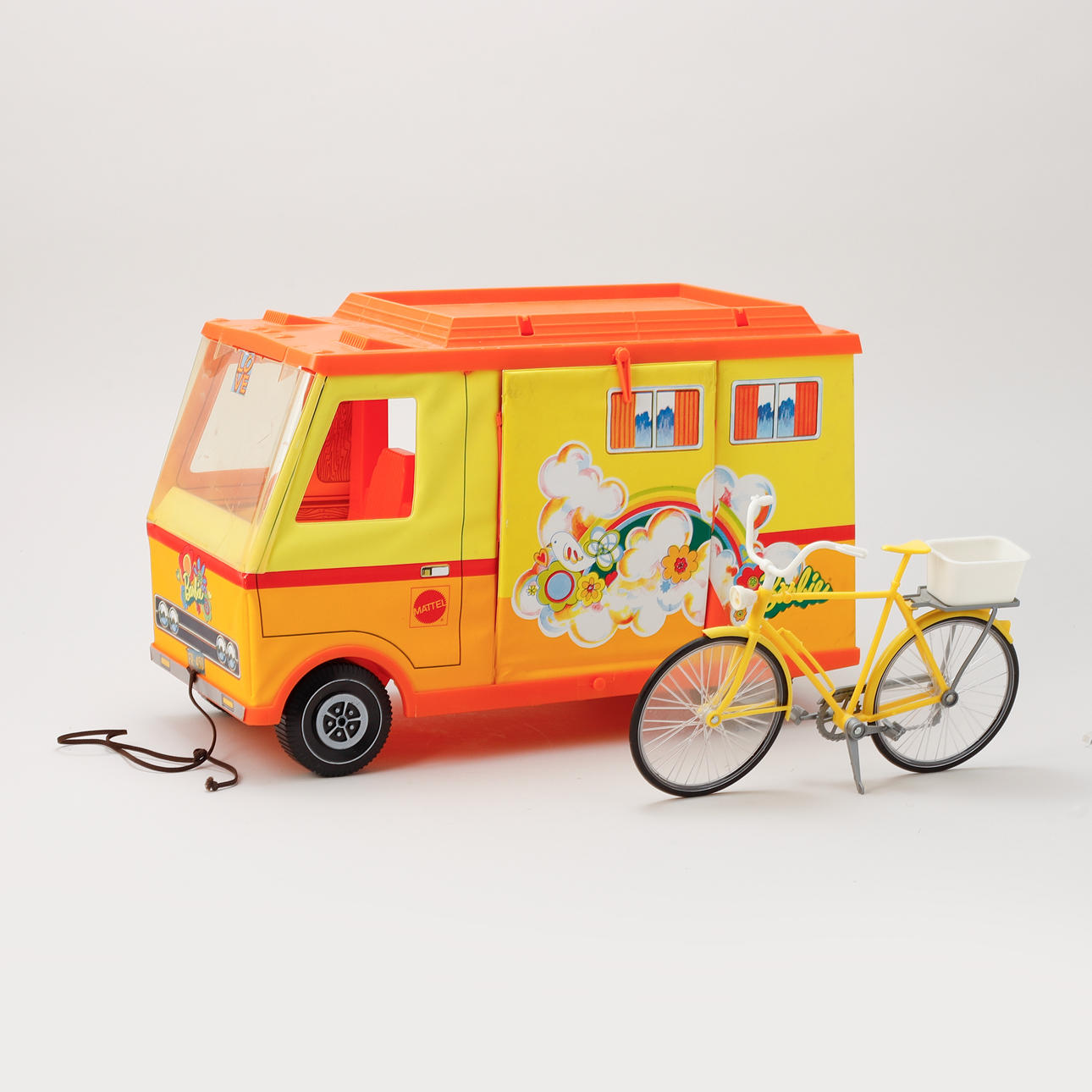 BARBIE-PUPPE mit Zubehör, Mattel Inc.