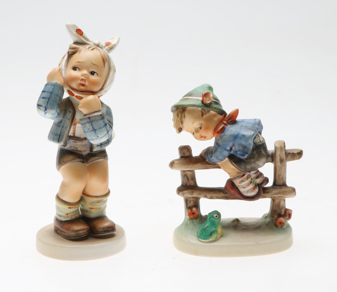 FIGURINER, två stycken, porslin, MJ Hummel, Goebel, Väst-Tyskland.