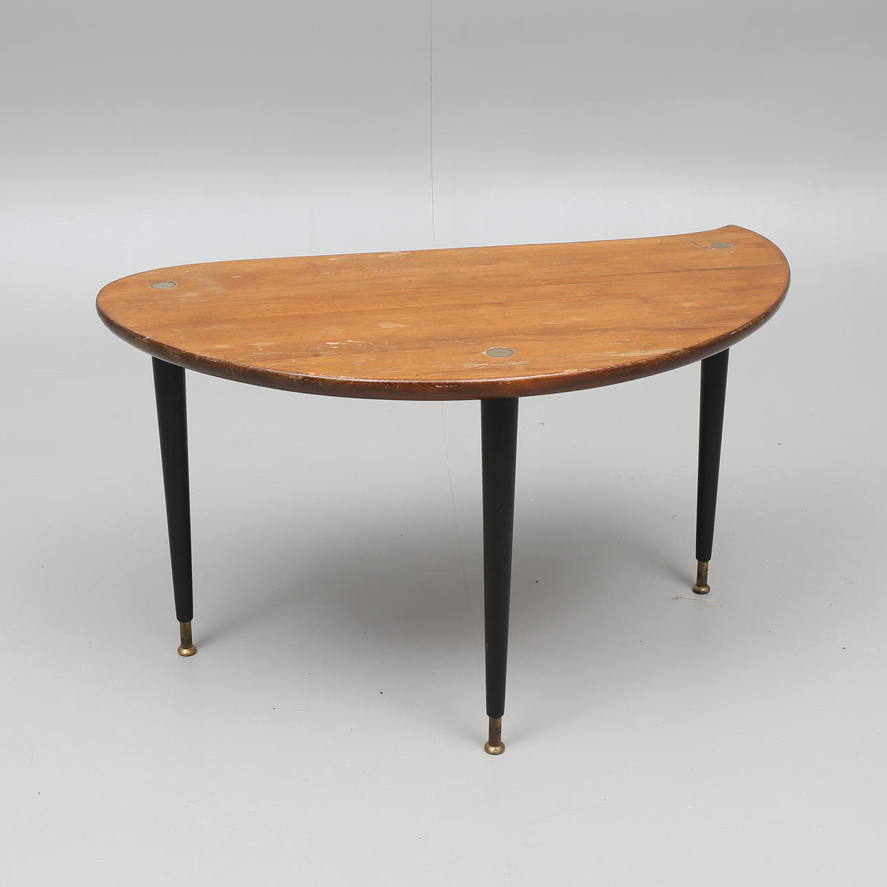 SOFFBORD, märkt Svensk Fur, 1900-talets tredje kvartal.