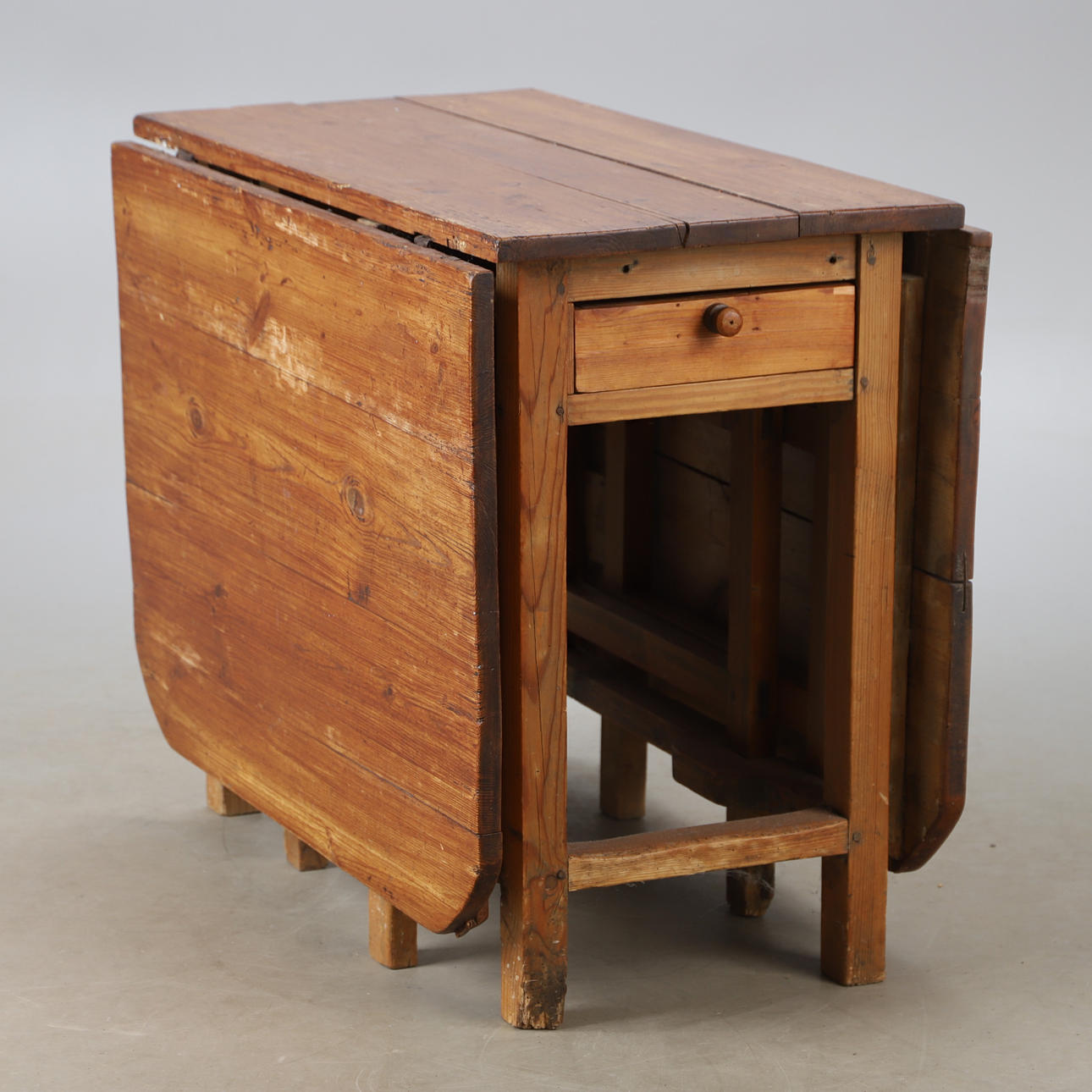A 19th century wooden percussion table.