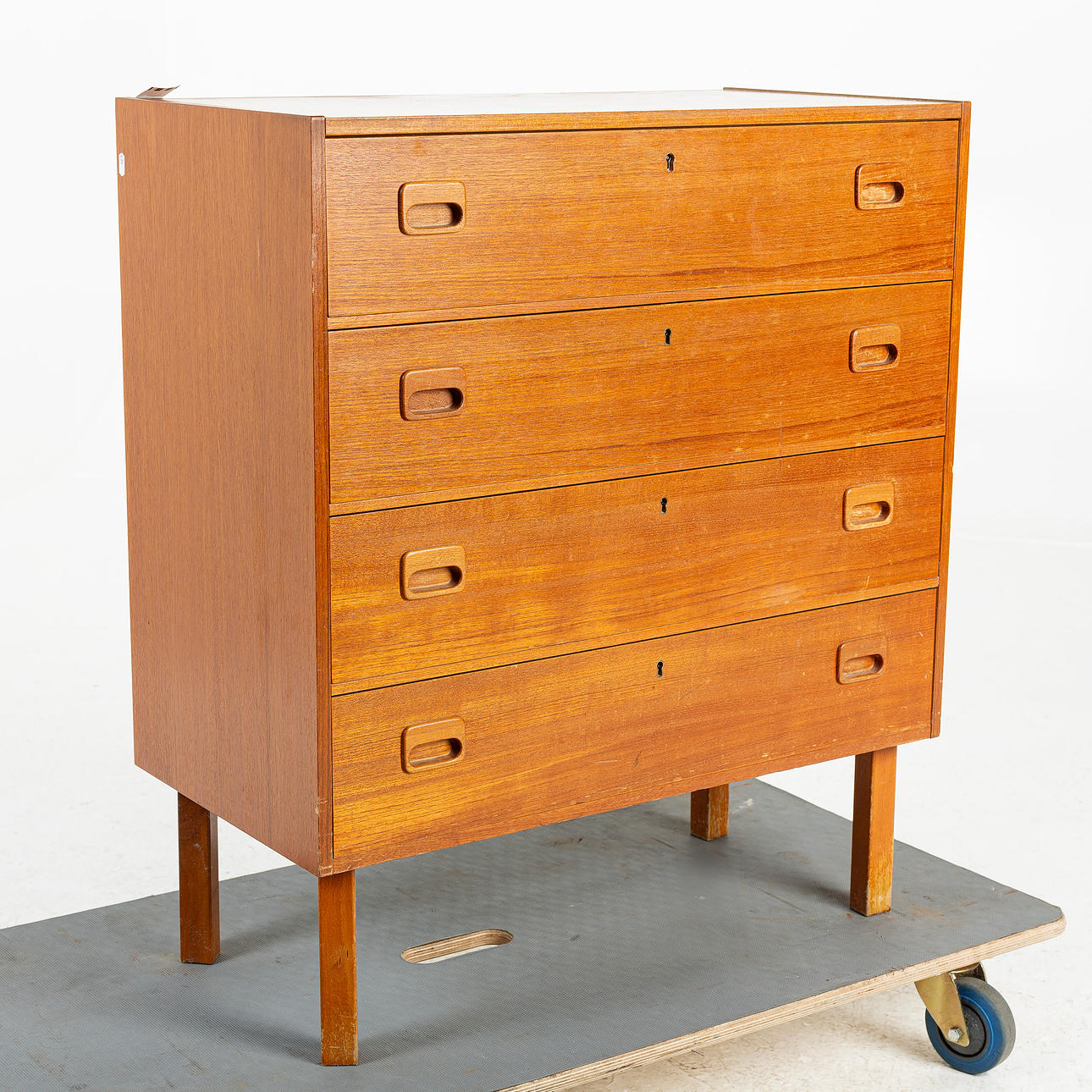 BYRÅ, teak, 1950/60-tal.