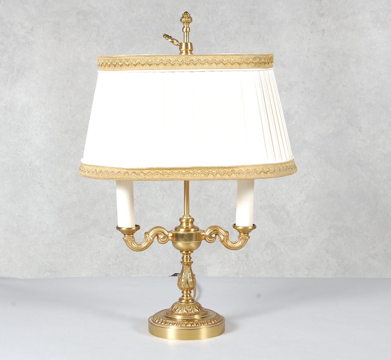 BORDSLAMPA, Bouilotte modell.