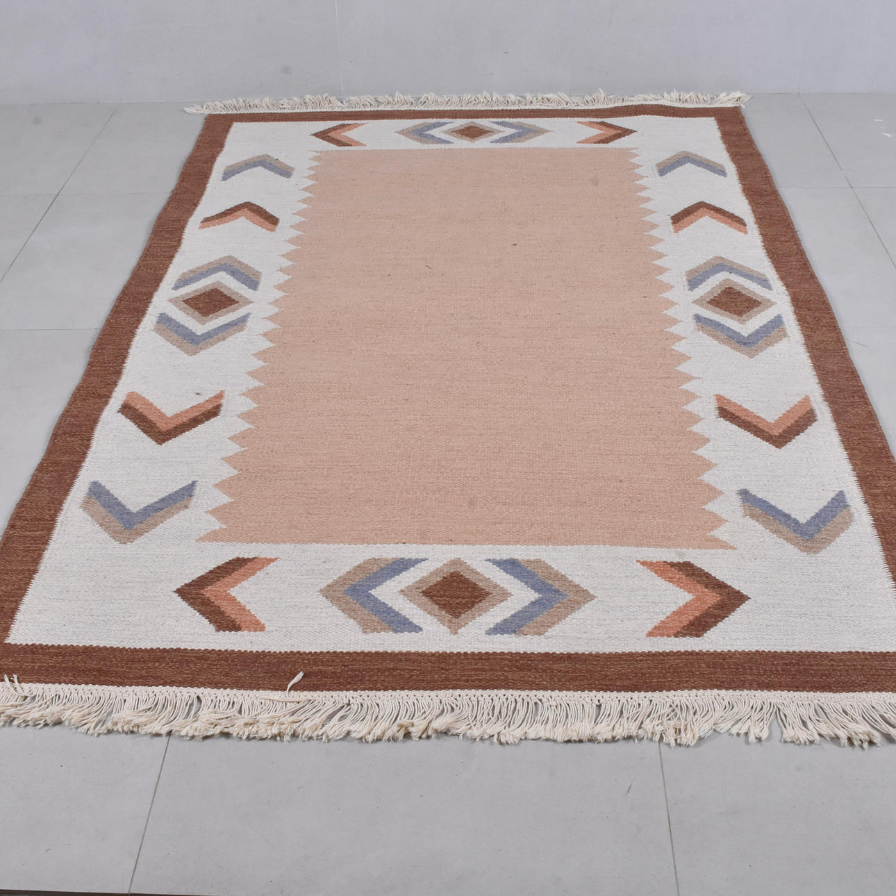 Tæppe, flet, 20. århundrede.