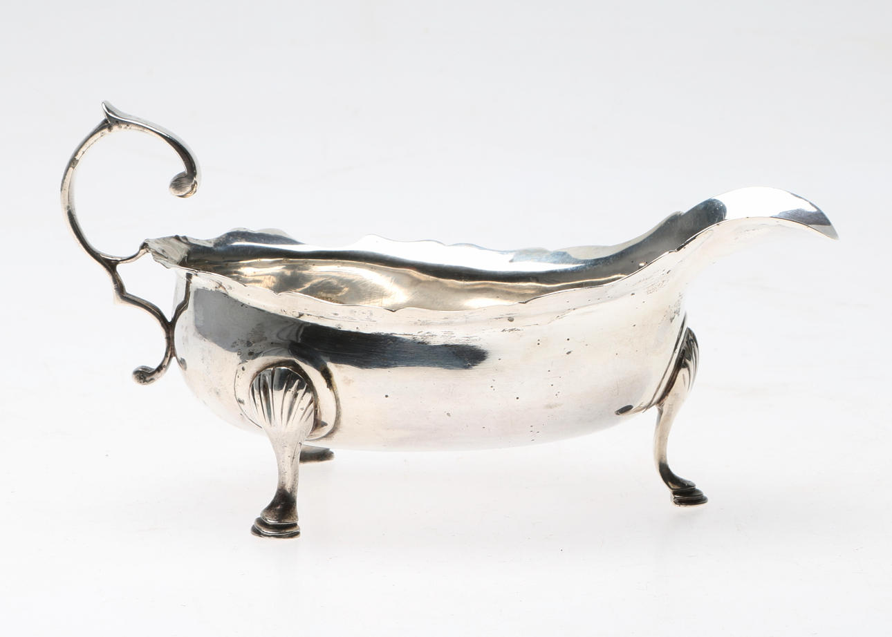 SÅSSNIPA, silver, engelska stämplar, 1700-talets andra hälft.