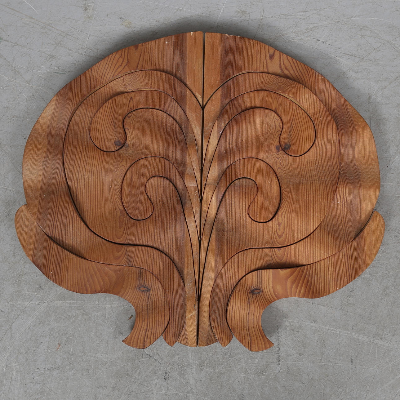 GUNNAR KANEVAD. Skulptur, trä, signerad och daterad 1975.