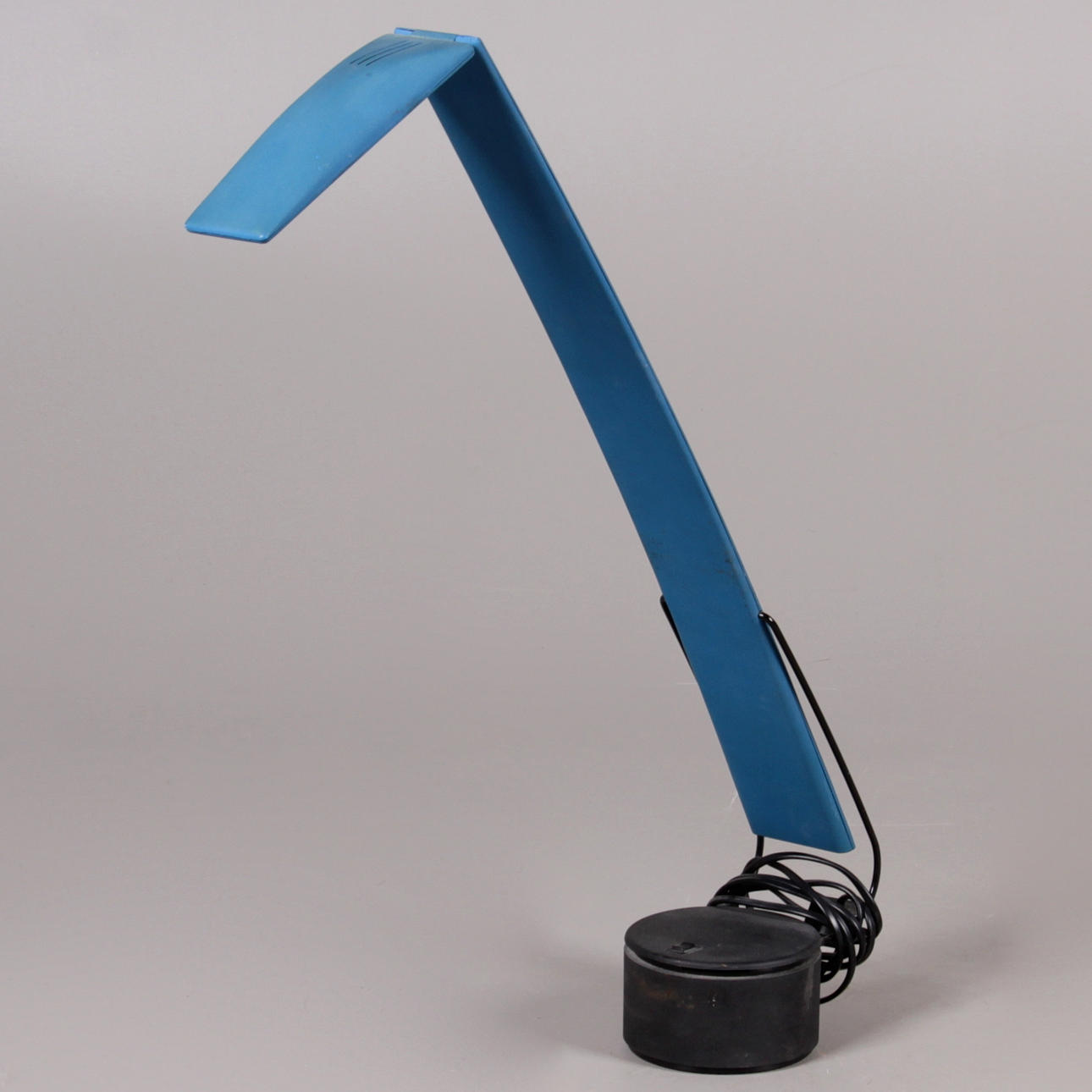 SKRIVBORDSLAMPA, plast, "Dove", Mario Barbaglia, Marco Colombo, PAF Studio, Italien.