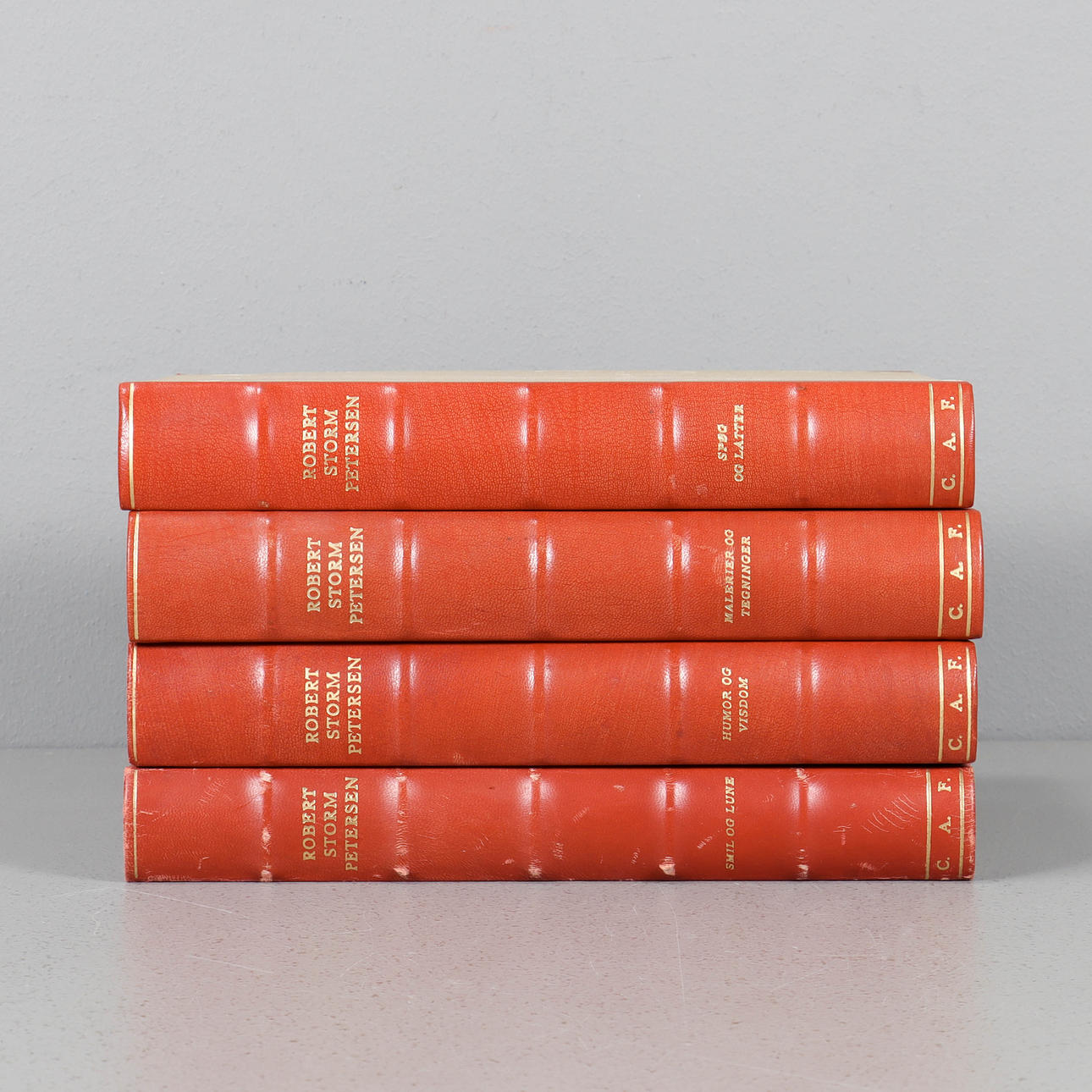 ROBERT STORM PETERSEN 4 band.