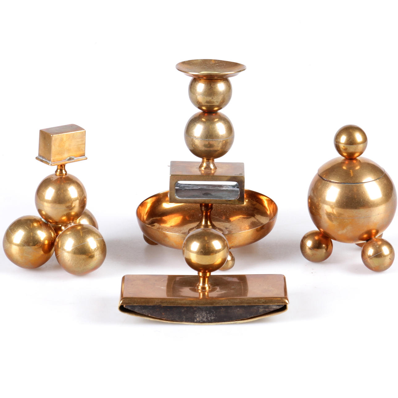 SKRIVBORDSUPPSATSDELAR, 4 delar, mässing, Gusum, 1900-tal.