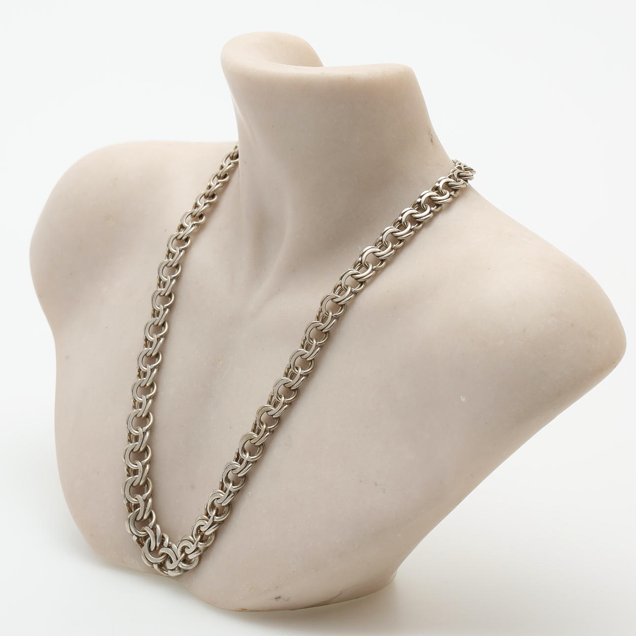 HALSBAND, silver, bismark, vikt 44 gram.