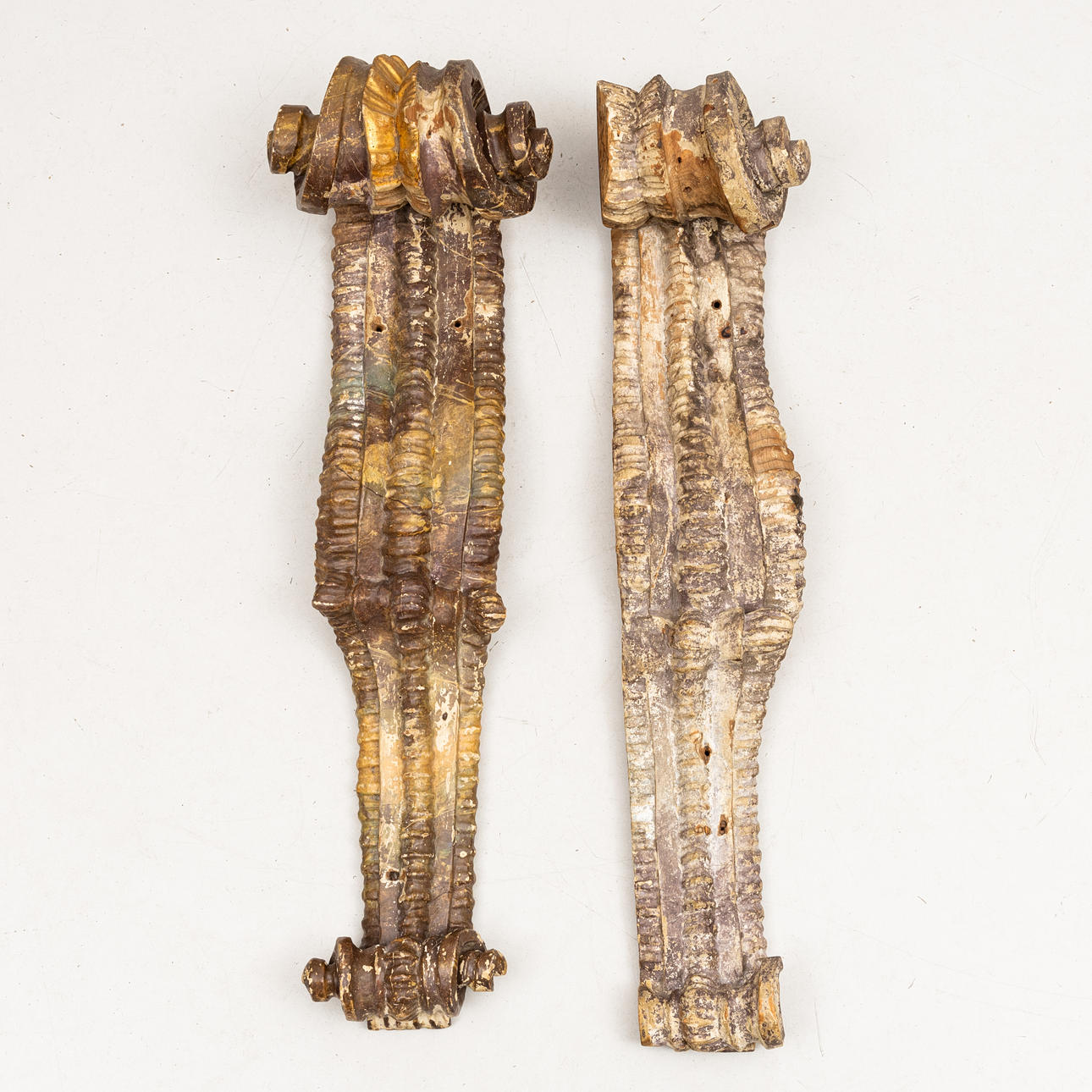 VOLUTTER, 2 stk. 18. århundrede.