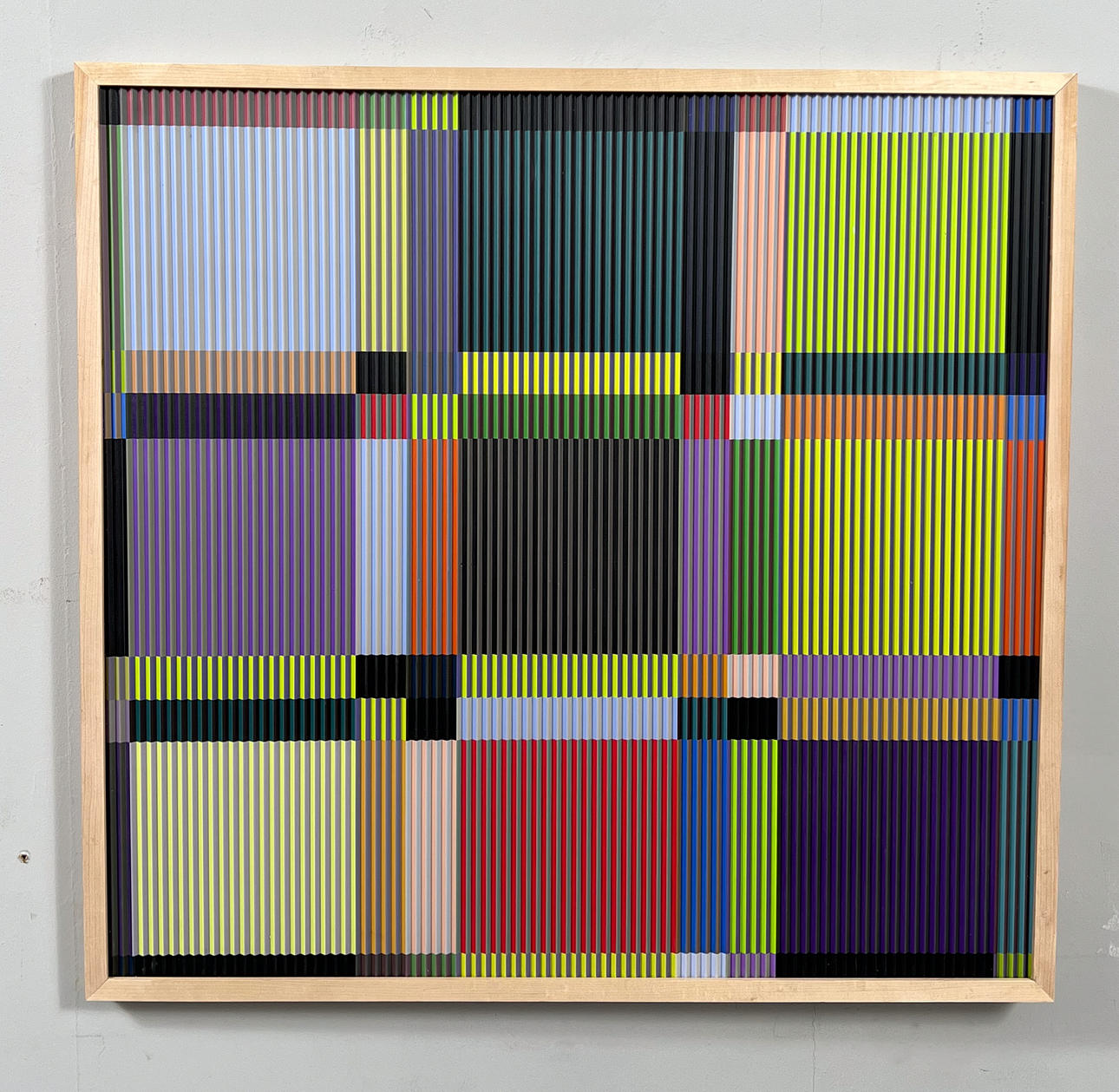 Lena László für Studio Exactly, Lenticular/3d Relief auf Aluminiumplatte mit Lamination '243 different geometric forms', limitiert.