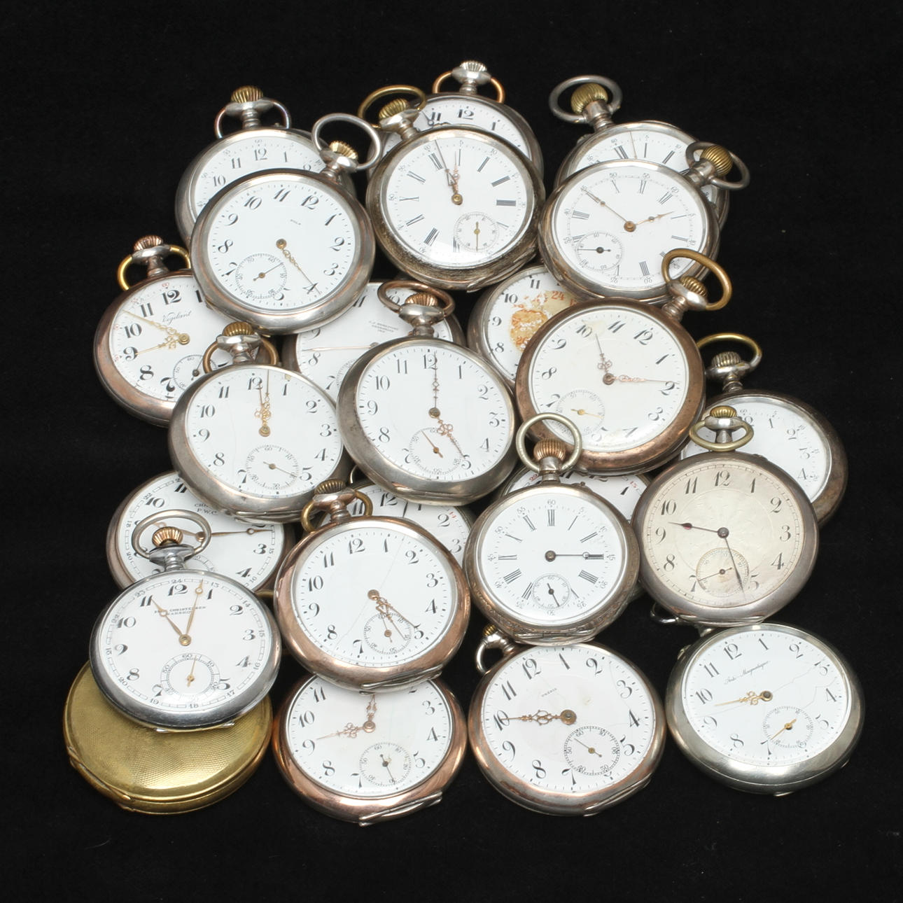 FICKUR, 24 st, boetter delvis av silver, 1800/1900-tal.