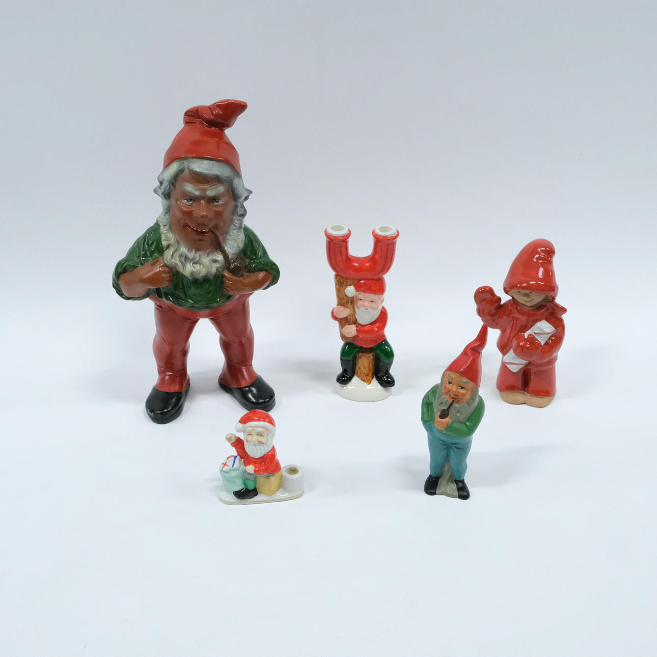 FEM TOMTAR, BL.A JIE.