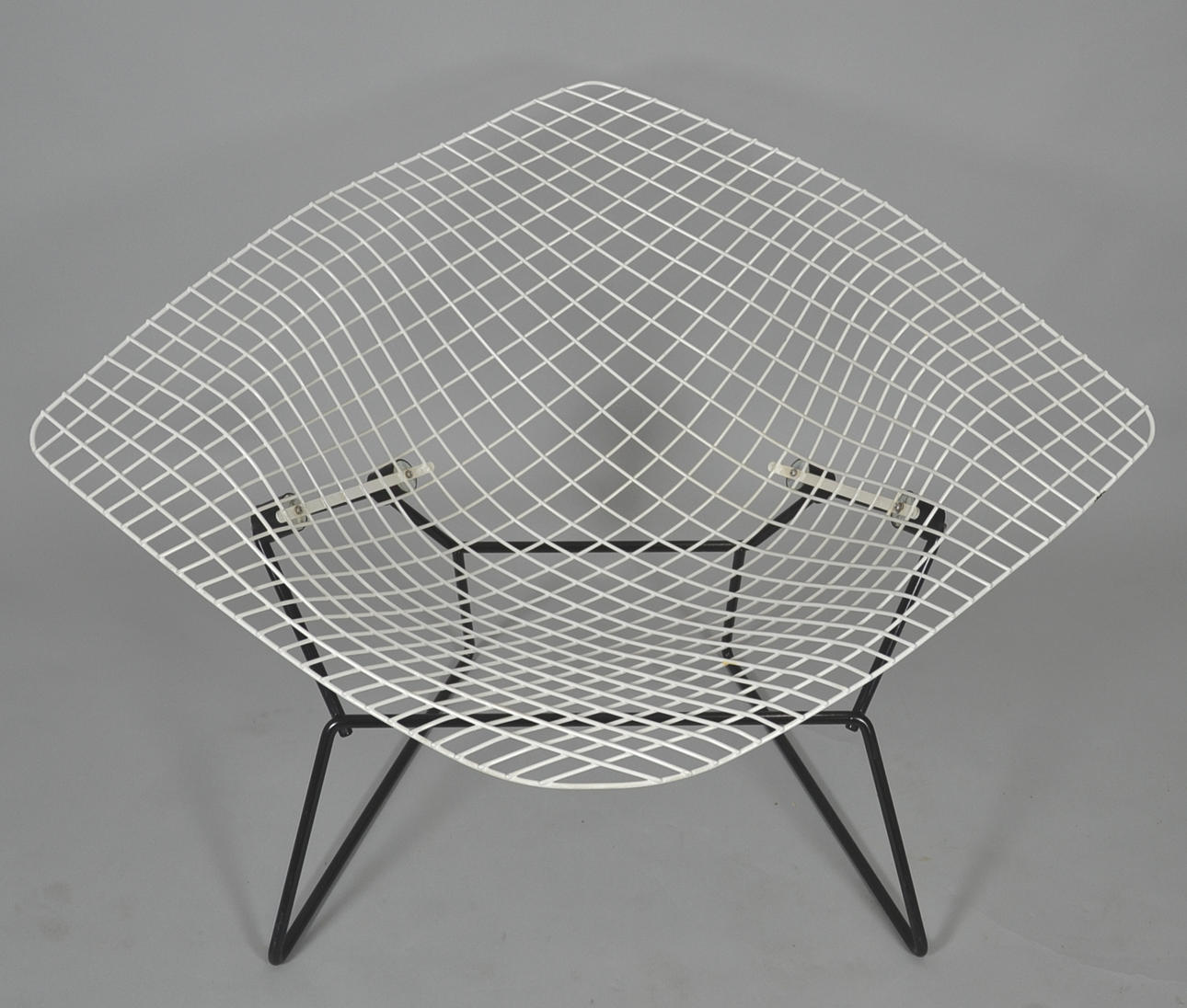 HARRY BERTOIA. GOSSER DIAMANT STOL KNOLL.