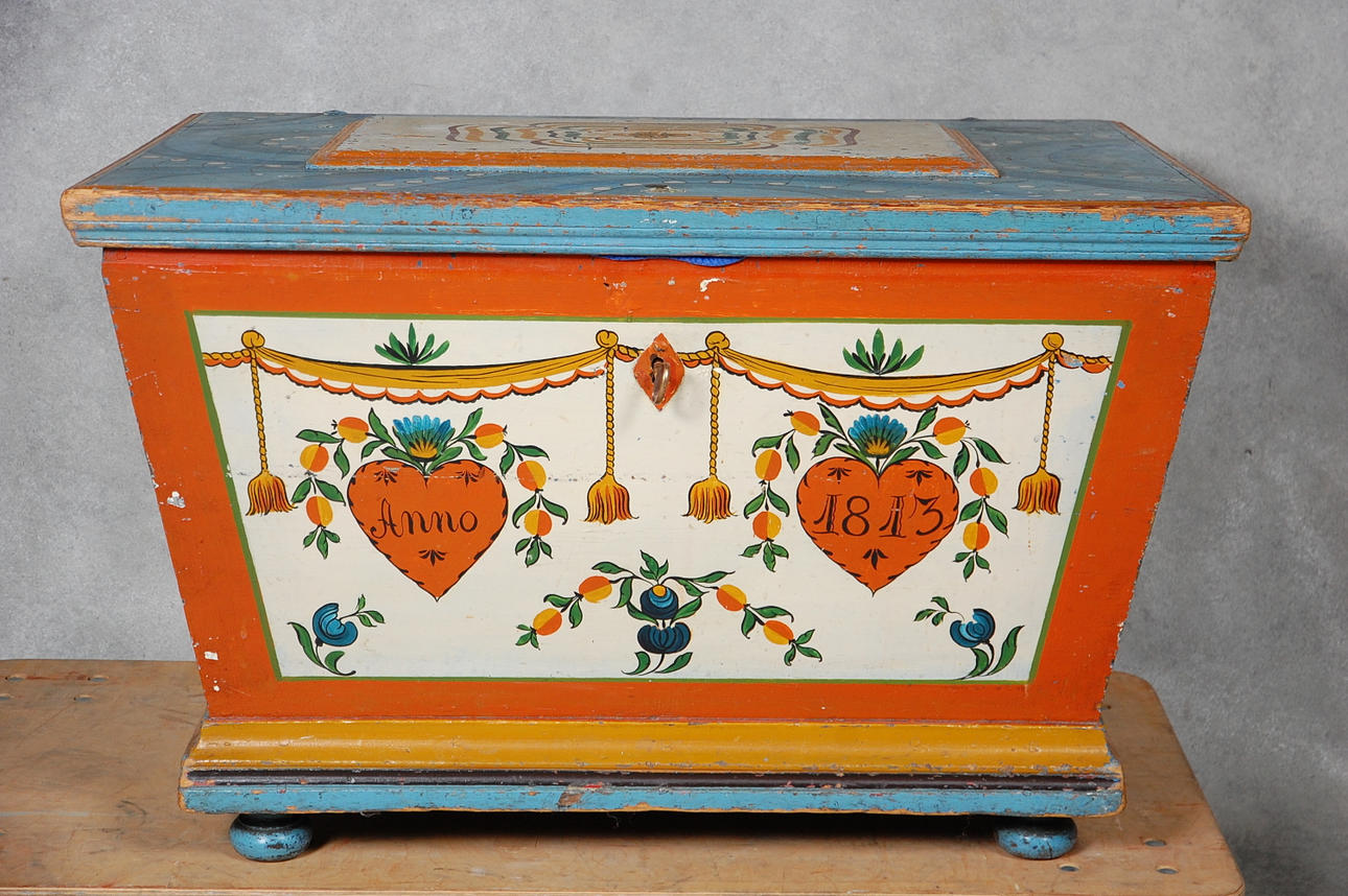 KISTA, Hälsingland, delvis originalmålad, märkt IAMID född 1789, Anno 1813.