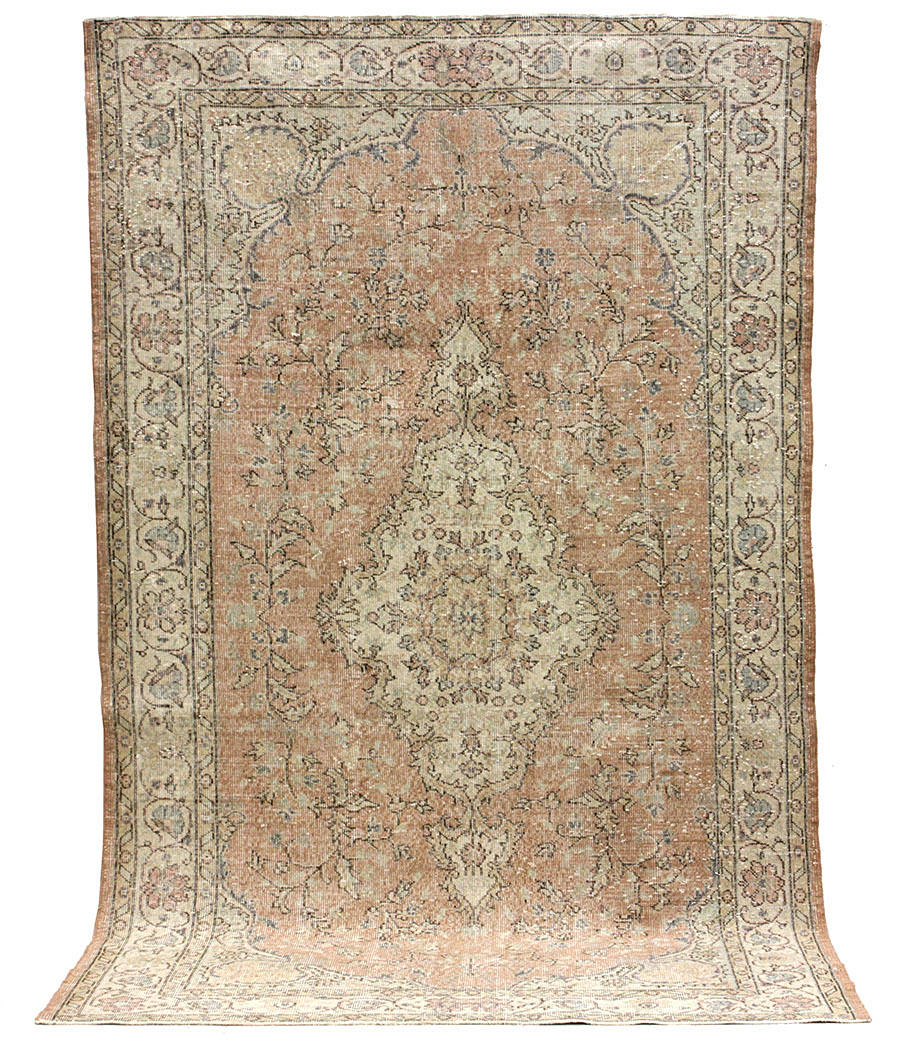 MATTA, carpet vintage, 300 x 180 cm.