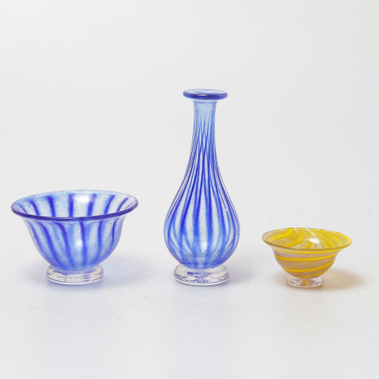 3 MINIATURAS, ARTE EN VIDRIO.