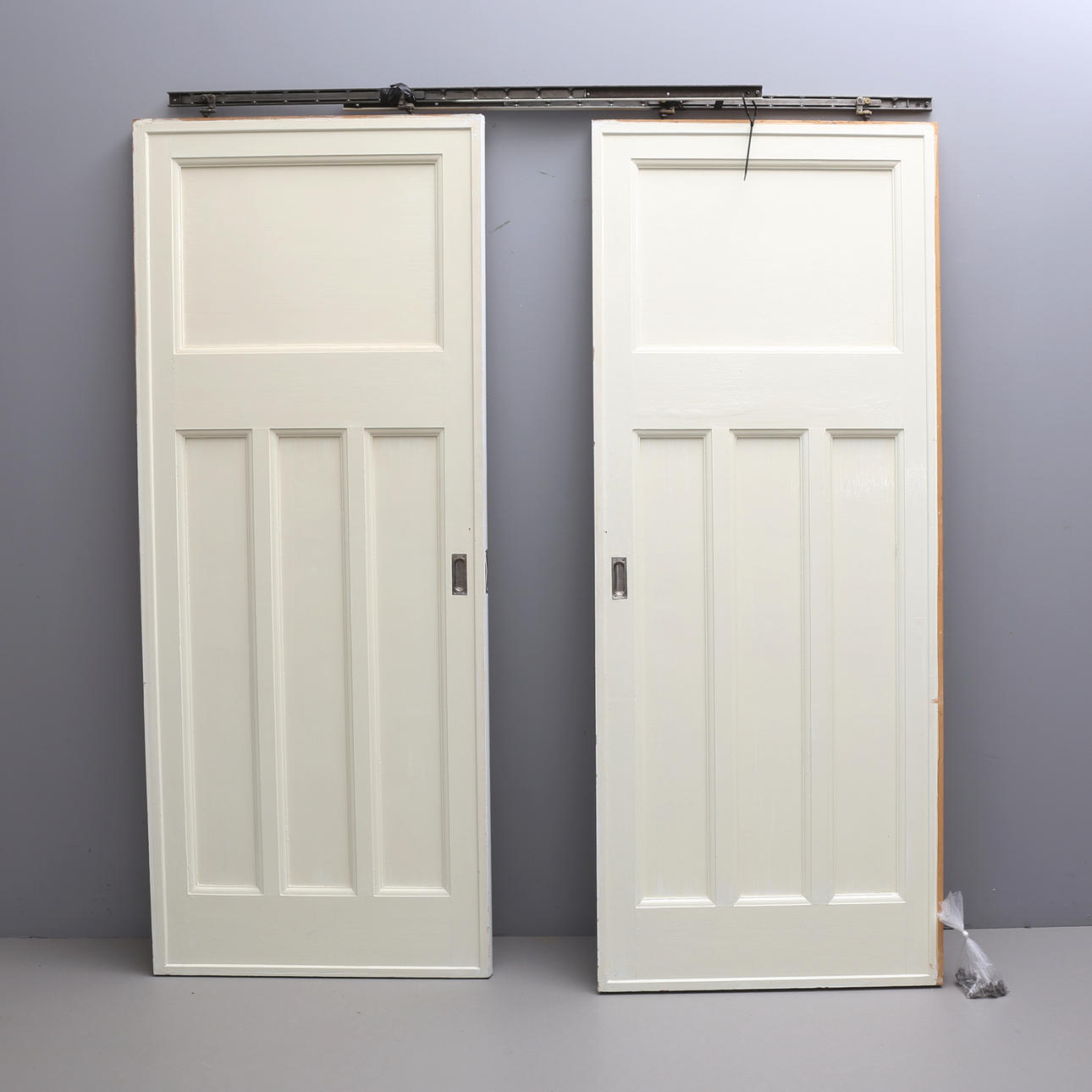 Puertas dobles/puertas correderas, siglo XX.