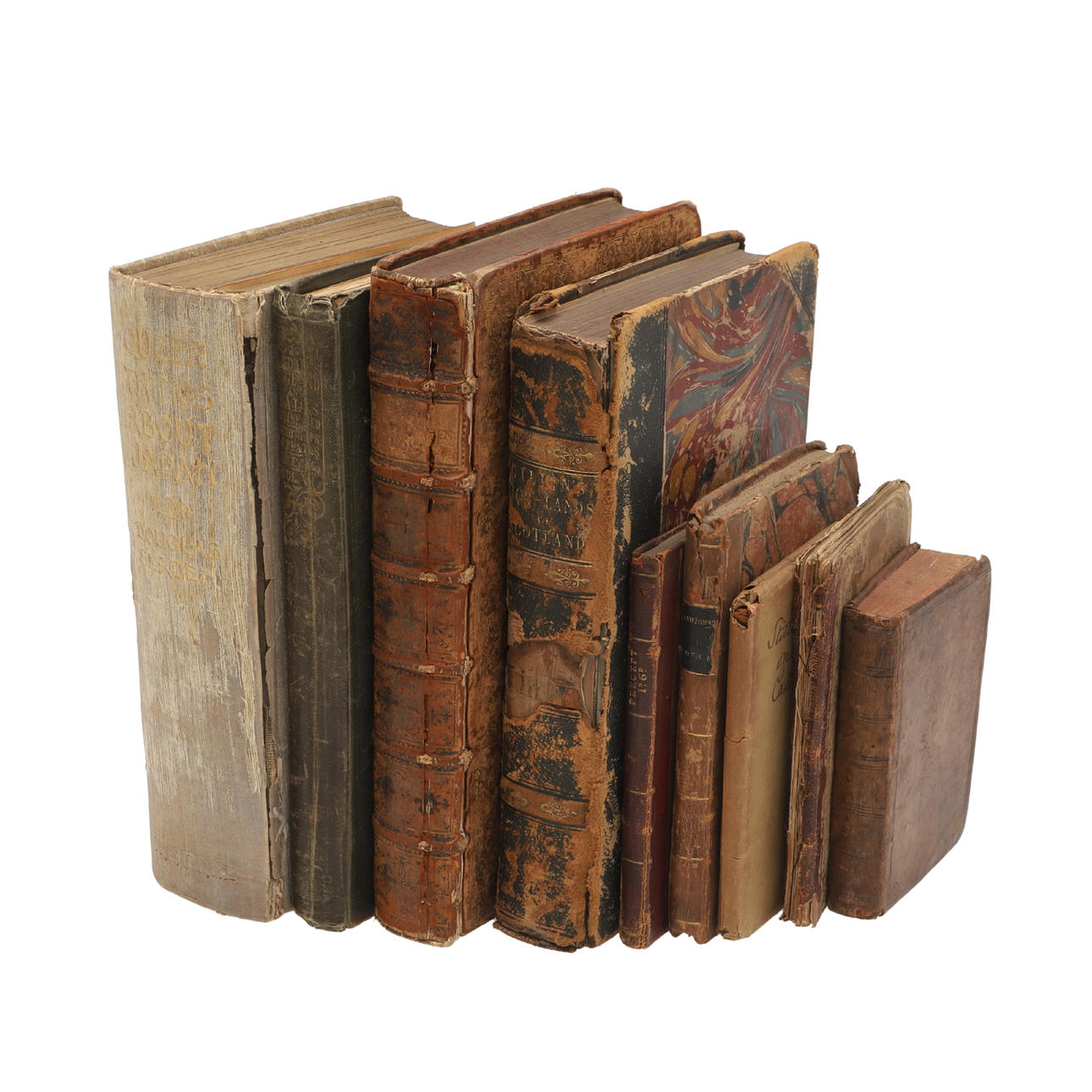 KOKOELMA ANTIKVARIAATTEJA.