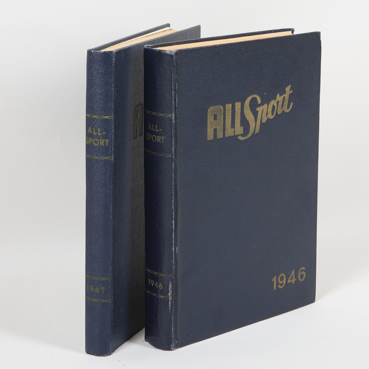 BÖCKER, 2 st, Allsport, 1946 & 1947.