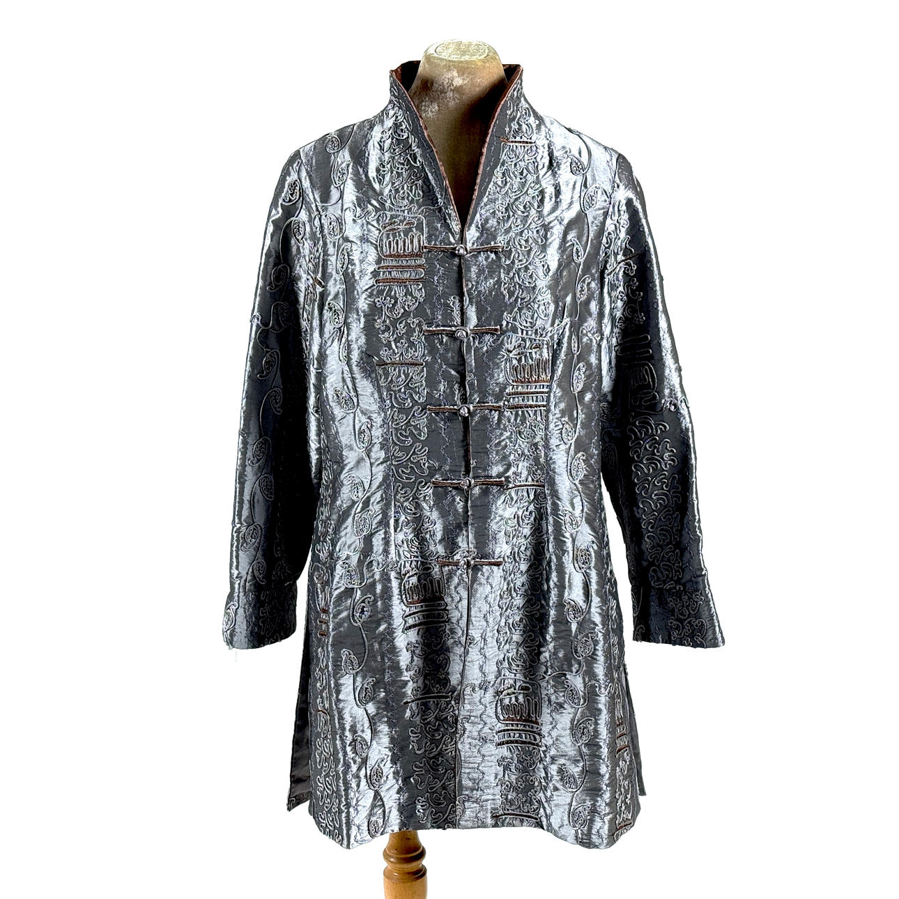 CHAQUETA KIMONO BORDADA PLATEADA SHANGHAI SOHO.