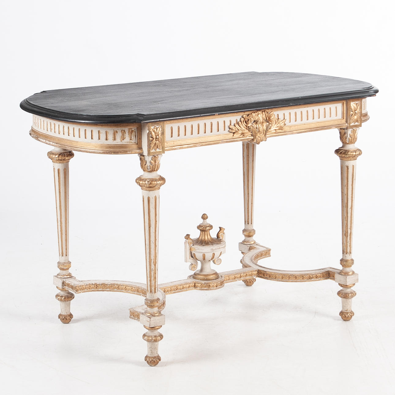 SOFABORD. Louis XVI-stil, omkring 1850.