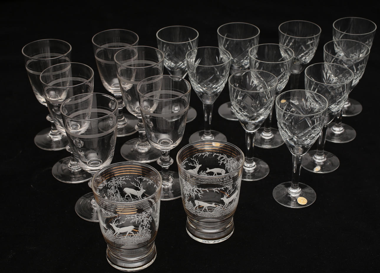 GLASSERVISDELAR, 18 st.