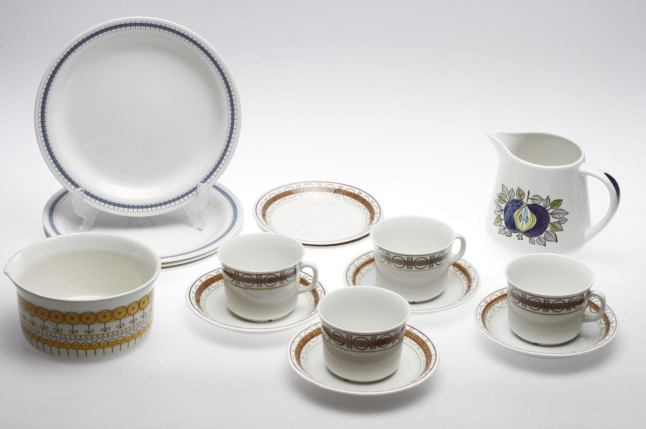 SERVISDELAR, 10 delar, keramik, Rörstrand och Upsala-Ekeby.